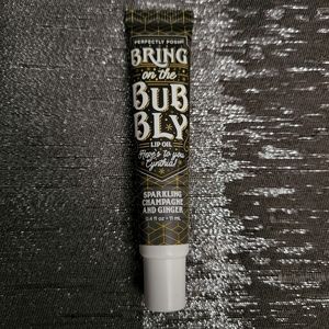 Perfectly Posh Bring on the Bubbly Lip oil roller